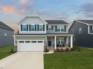 6214 Lila Dr, North Ridgeville, OH 44039