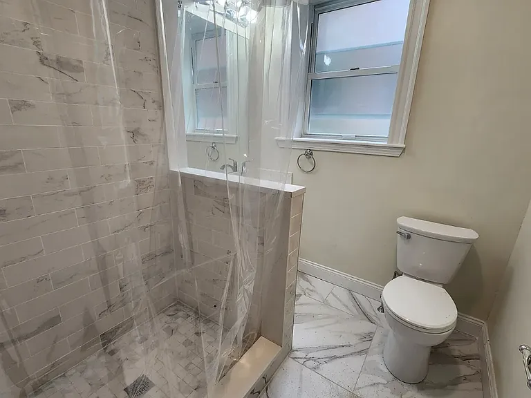 9 James St #8 — Photo 3