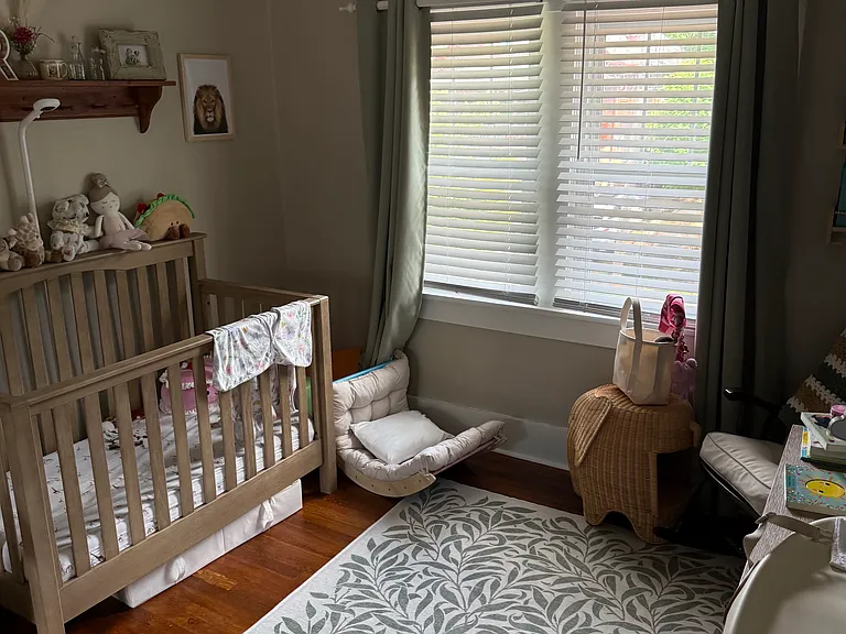 220 Sieaforth Ave — Photo 13