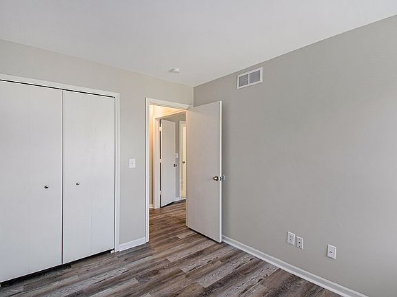 4th image of 38599 Wellington Dr