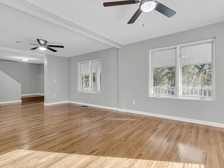 5844 Oak Hart Rd — Photo 17