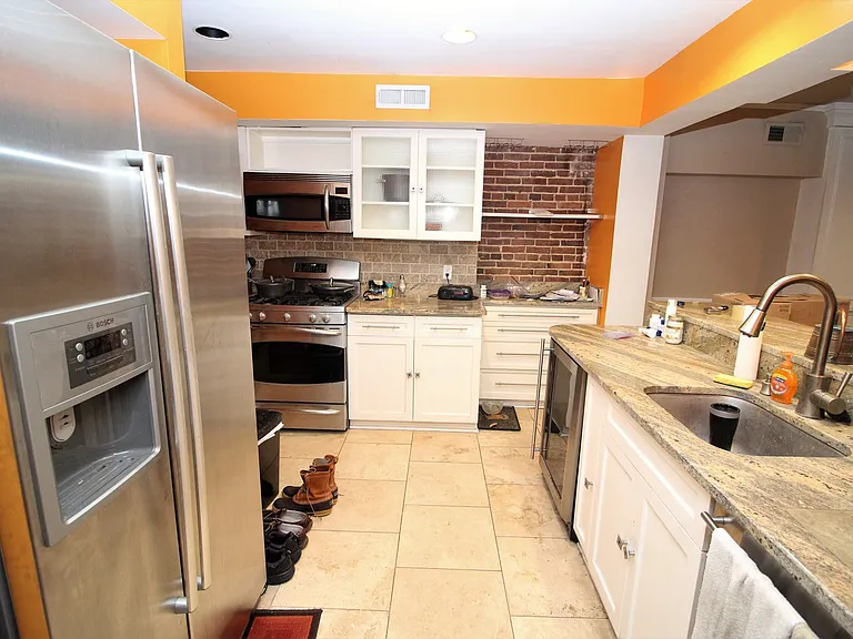 1619 Park Ave — Photo 14