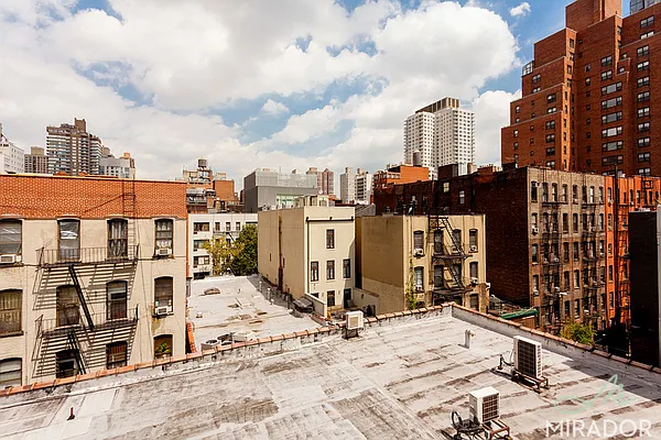 Rented by Mirador Real Estate | media 8