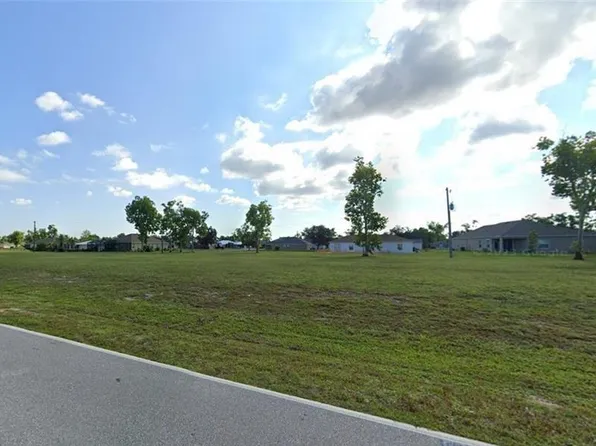 25482 Doredo Dr #27, Punta Gorda, FL 33955