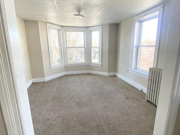 2nd image of 911 State St #17538001