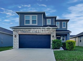 1022 Walden Pond Dr, Plant City, FL 33563
