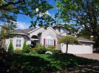 5711 Southwood Dr, Lake Oswego, OR 97035