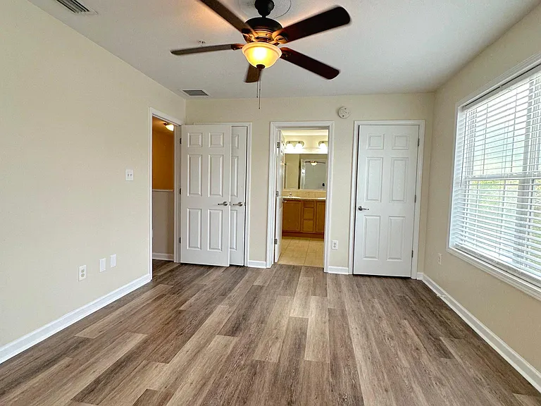 4950 Siesta Oak Loop — Photo 9