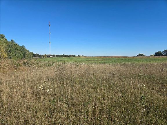 3rd image of 5 Acres 180th Street