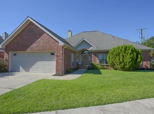 100 Ashland Park Dr, Lafayette, LA 70508