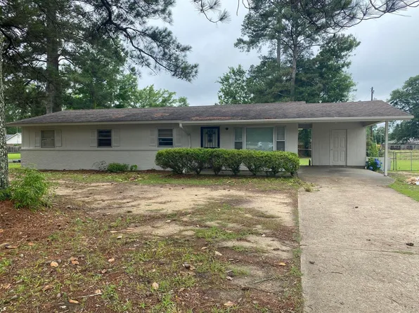 415 N Lehmberg Rd, Columbus, MS 39702