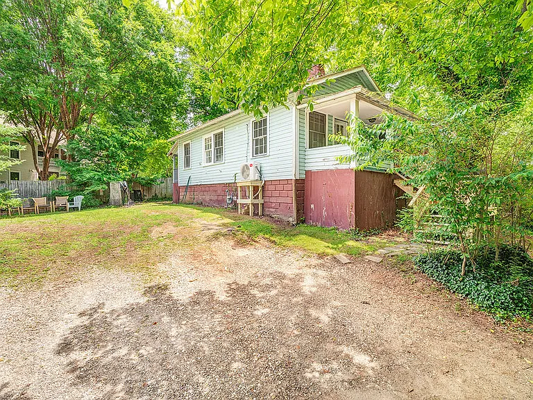 27 Short Madison Ave — Photo 1