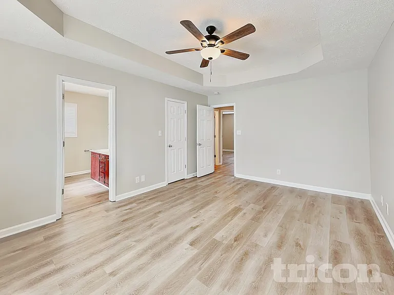 1616 Broad Cir — Photo 7
