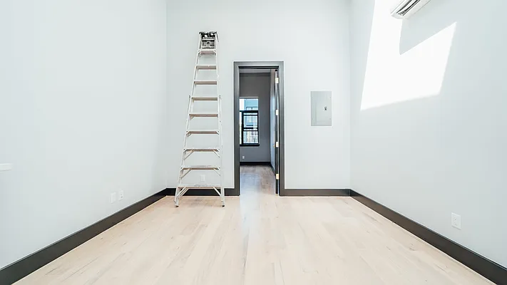 Rented by Nooklyn NYC LLC | media 14