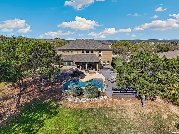 2nd image of 27714 Cascabel