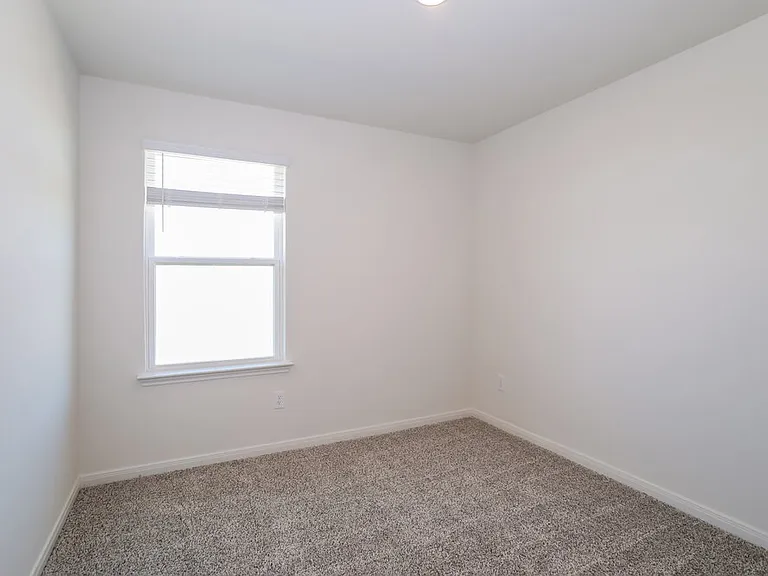 220 Marsh Ln — Photo 15
