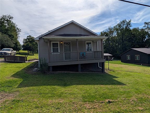 2nd image of 345 Thornton Rd
