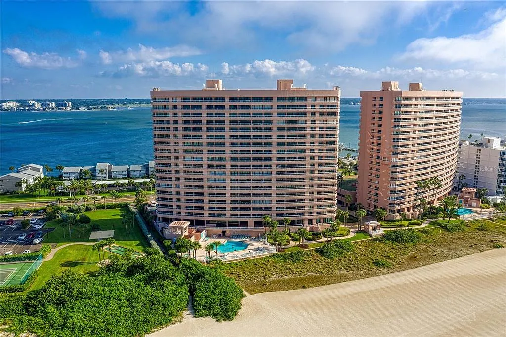 1310 Gulf Blvd — Photo 3
