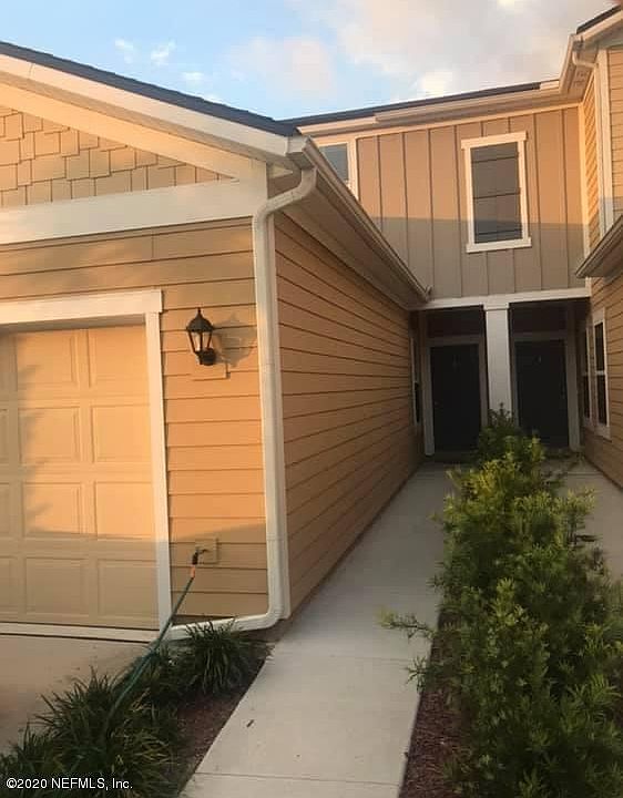 1st image of 242 Servia Dr