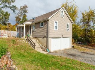 27 Lincoln Rd, Butler, NJ 07405