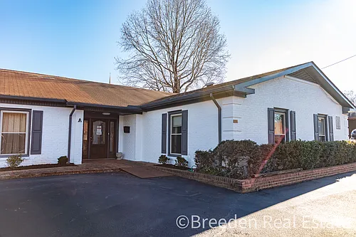 204 E McDowell St #A Photo 1