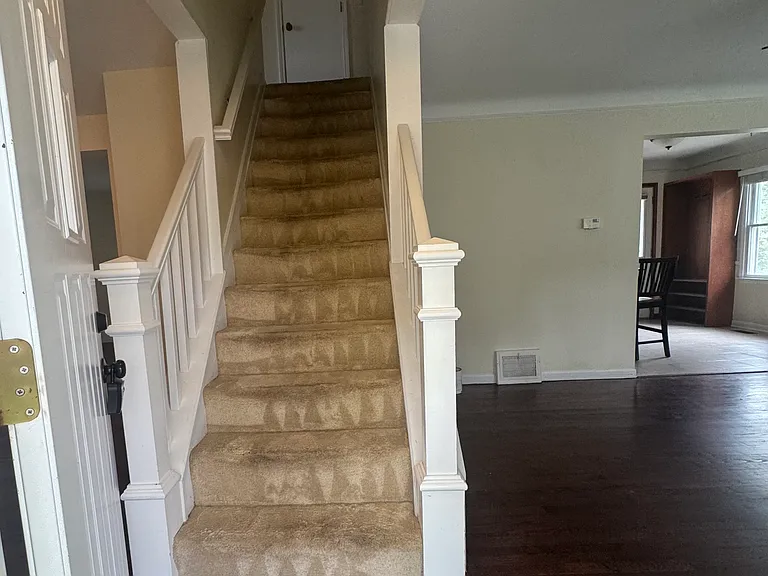 2260 Cummings Ave — Photo 12