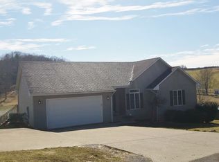 140 Ottmer Dr, Summersville, WV 26651