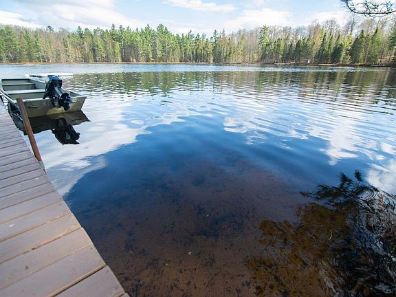 5th image of 3086 Sand Lake Lodge Ln