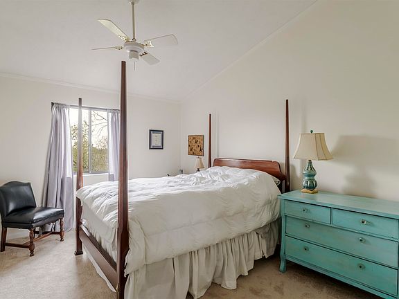 3rd image of 116 Turtle Creek Rd APT 11