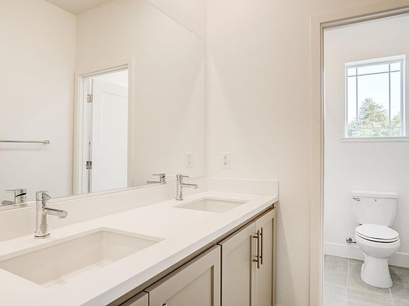 5th image of 6951 Grenache Ct