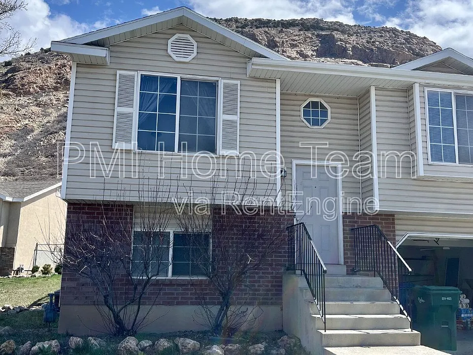 1222 N Willard Peak Dr