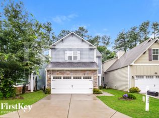 18 E Newnan Rd #B, Newnan, GA 30263
