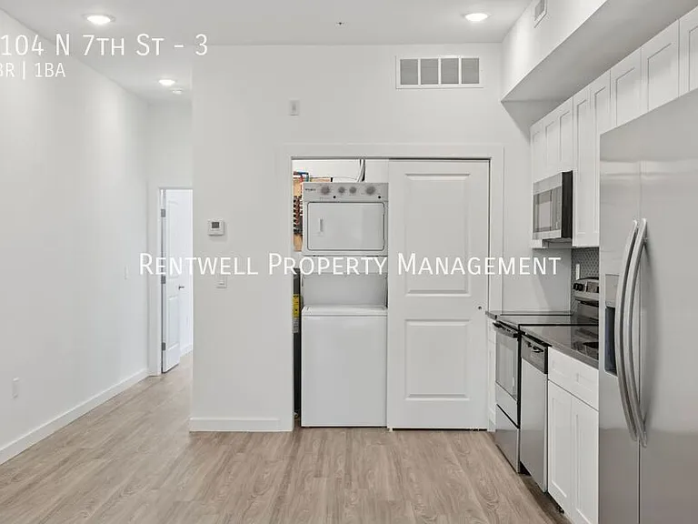 2104 N 7th St #3 — Photo 4