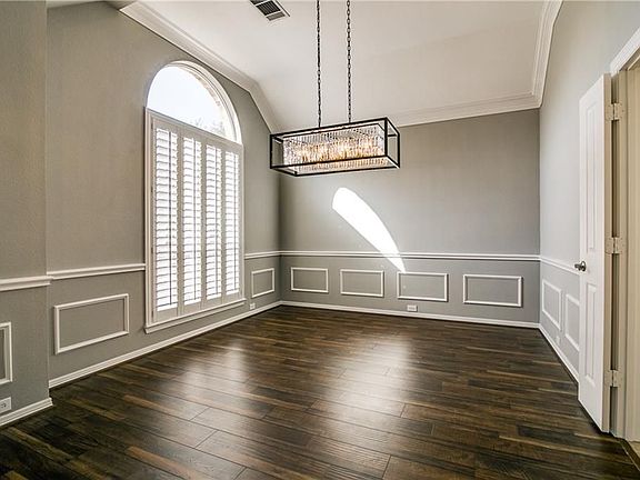 5th image of 119 Freedom Ct