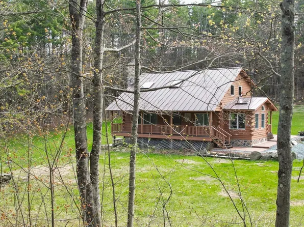 1209 Wildlife Road, Hartford, VT 05001