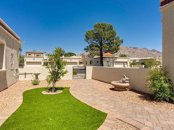 5th image of 9949 N Calle Loma Linda #1