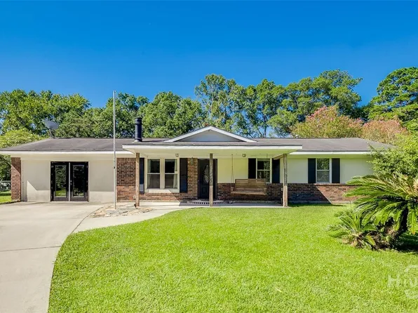 70 Dove Court, Richmond Hill, GA 31324