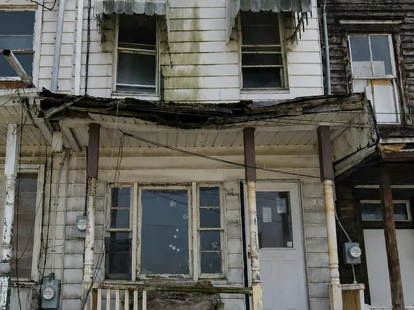32 W South St, Mahanoy City, PA 17948