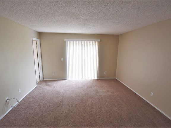 5th image of 13439 Beloit Woods Ln