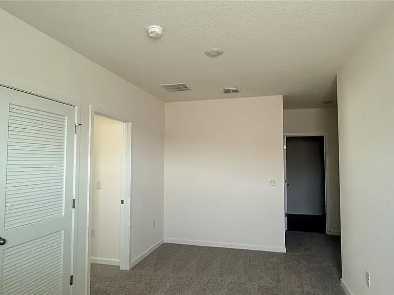 2046 Walnut Creek Dr — Photo 22