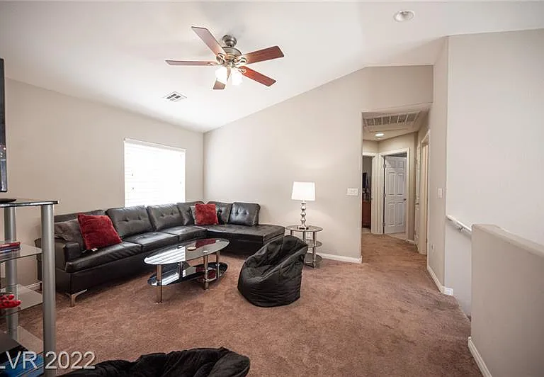 7554 Holiday Hills St — Photo 19