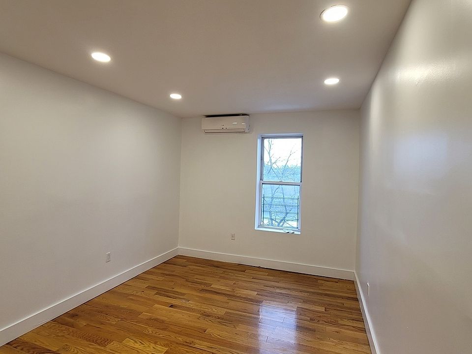 993 Summit Ave Bronx NY Zillow