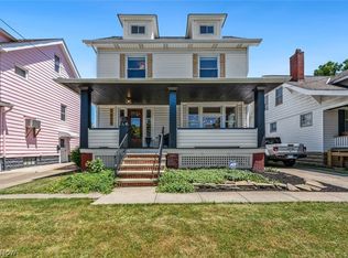 1615 Orchard Grove Ave, Lakewood, OH