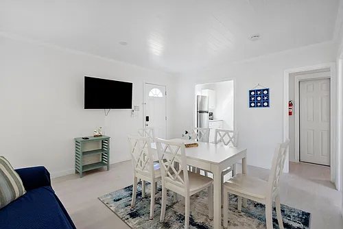 670 Hernando St #D Photo 1