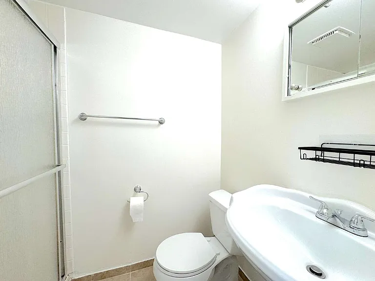 11606 Stoneview Sq #1B — Photo 16