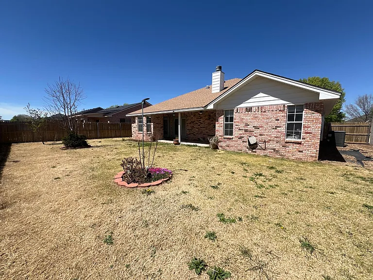 3709 Benjamin Davis Dr — Photo 26