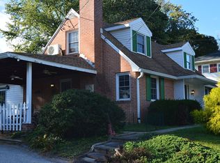 2423 Pine Grove Rd, York, PA 17403