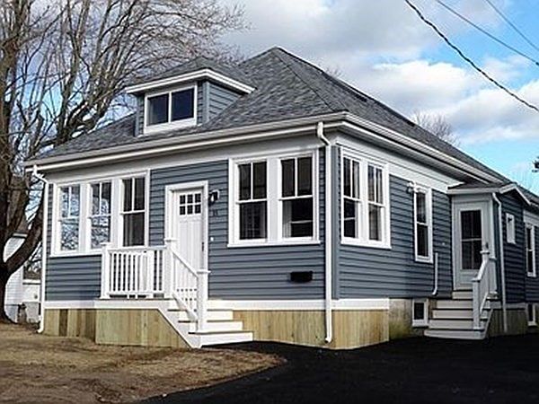 15 Saucier St, Acushnet, Ma 02743 