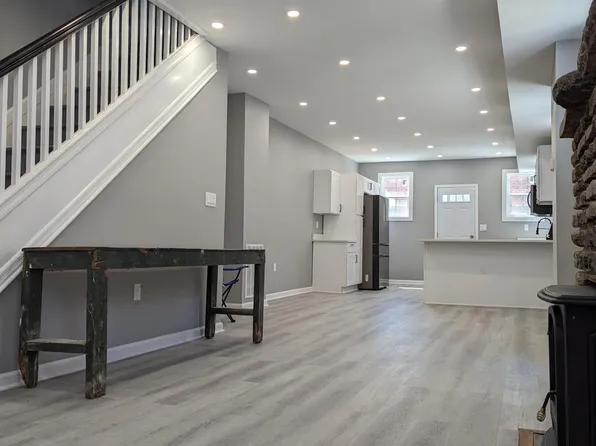 3327 Brighton St, Baltimore, MD 21216