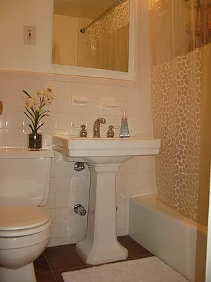 Rented by Curzon Real Estate | media 13